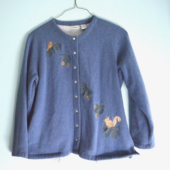 Sweaters - Bird and Squirrel Grandmacore Sweater sized XL